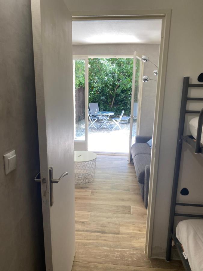Apartament Little Garden Saint-Cyr-sur-Mer Zewnętrze zdjęcie